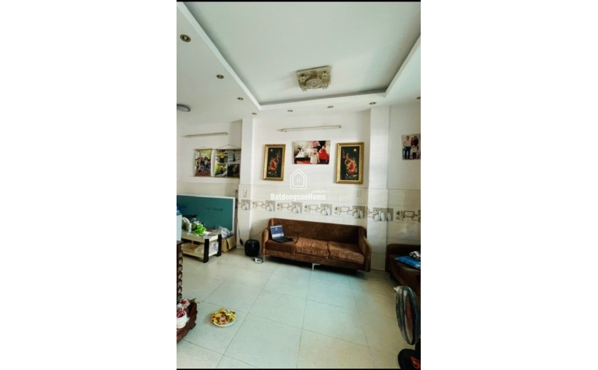 Bán nhà đường Tân Hoà 2, Hiệp Phú. Q9, TP HCM. DT 75 m2,  3 tầng, 4PN, SH. Giá  5.6 tỷ